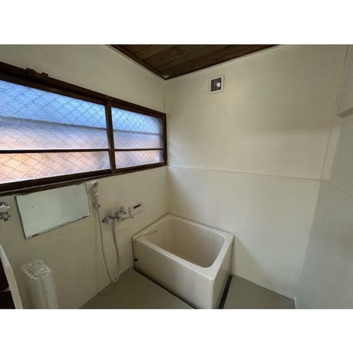 神奈川県藤沢市本町3(一戸建)の賃貸物件の風呂