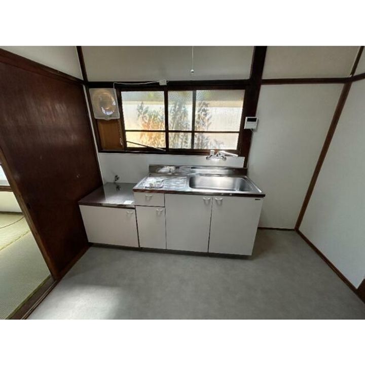 神奈川県藤沢市本町3(一戸建)の賃貸物件のキッチン