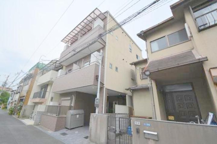 キオズ布施足代北の外観