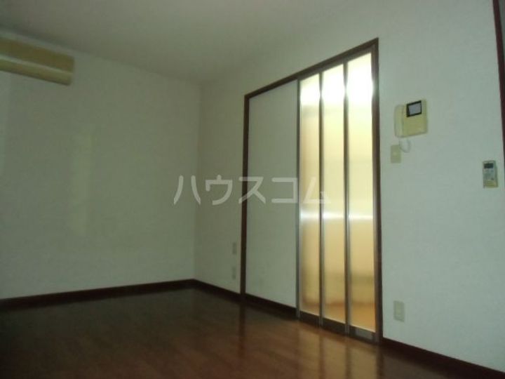 パークサイドテラス上大岡の居間