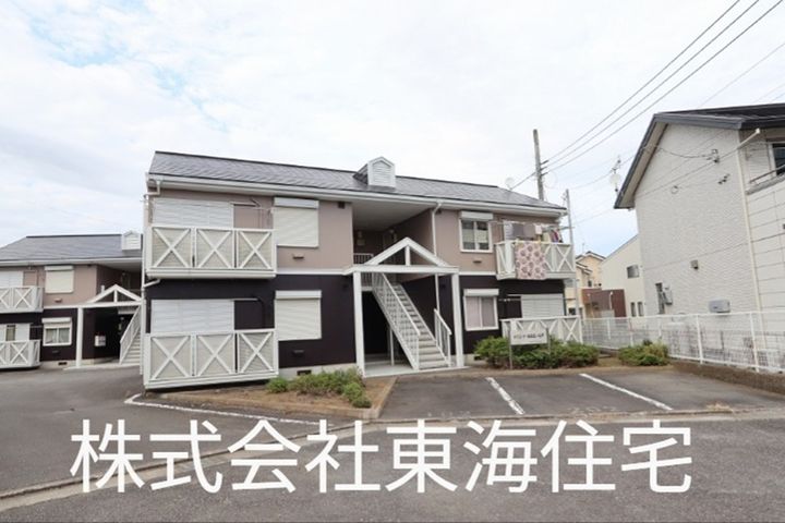 メゾン・ド・ルミエールF棟の外観