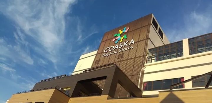 フェリーチェの周辺