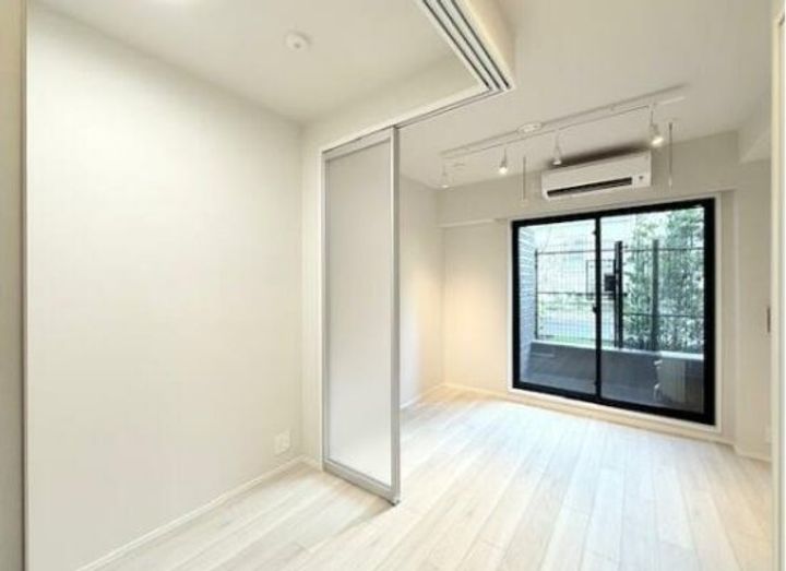 東京都中野区中野1(マンション)の賃貸物件の居間