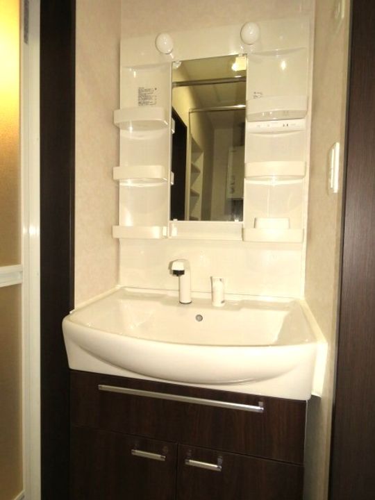 ティアラの内装