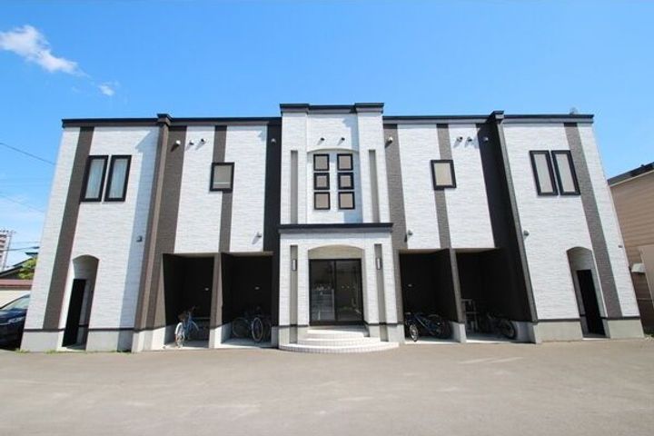 ティアラの外観