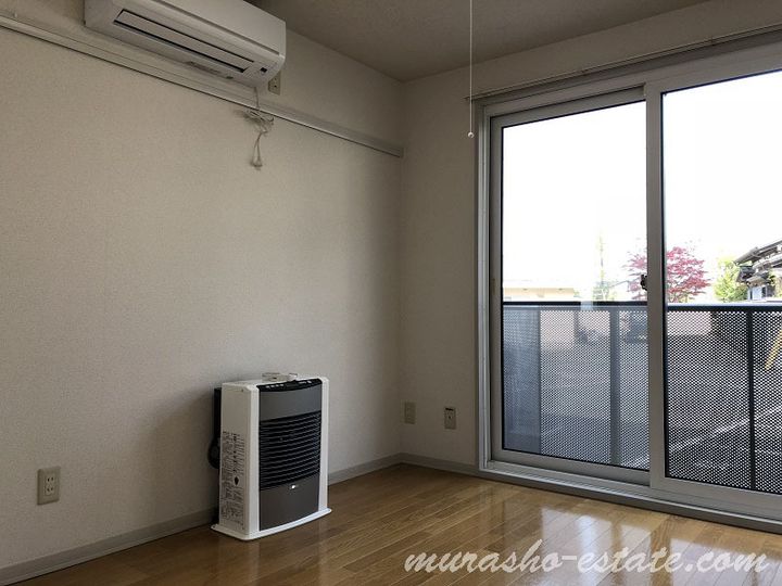 アーバンストリートCの居間