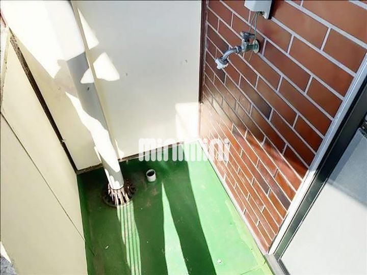 サッソコルバロの内装