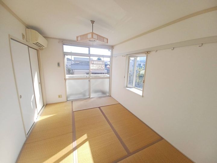 キャメルハウスの居間