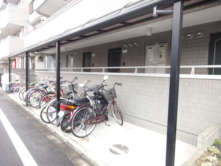 メゾンハウスIIIの地図