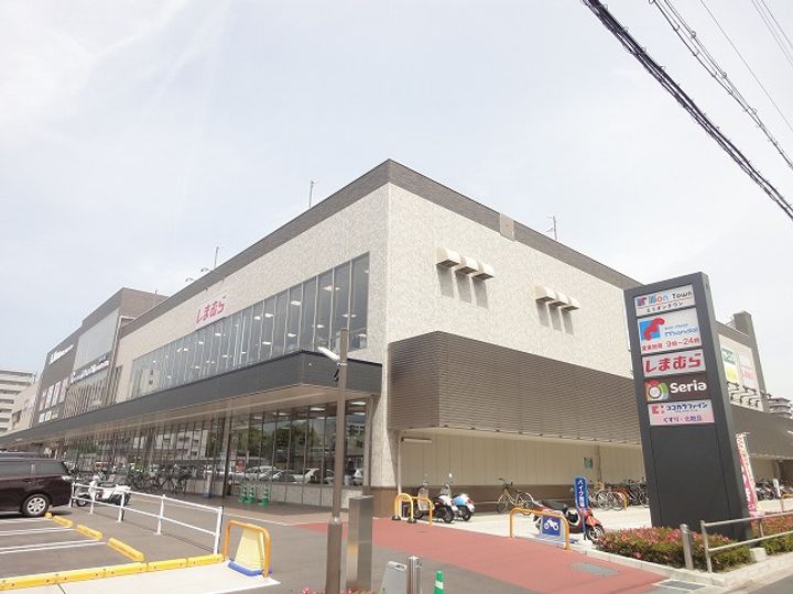 メゾンハウスIIIの周辺