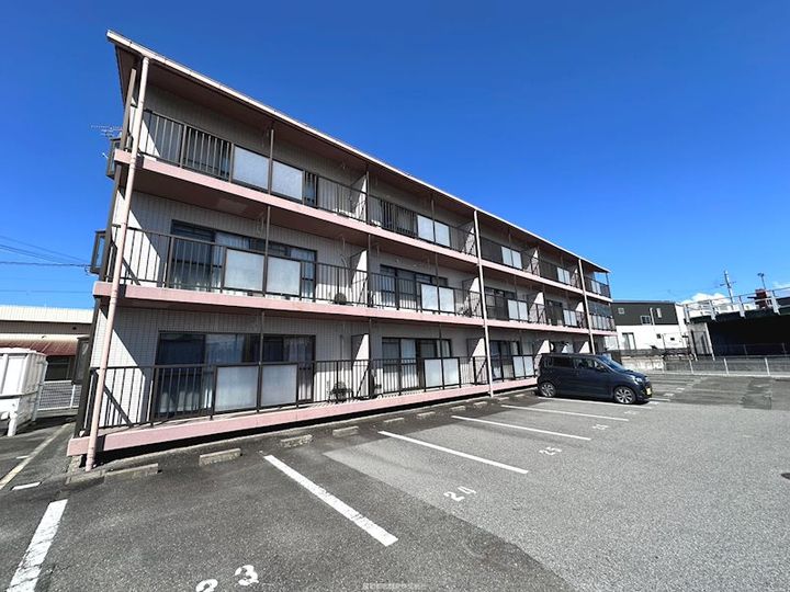 川崎マンション 弐番館の外観