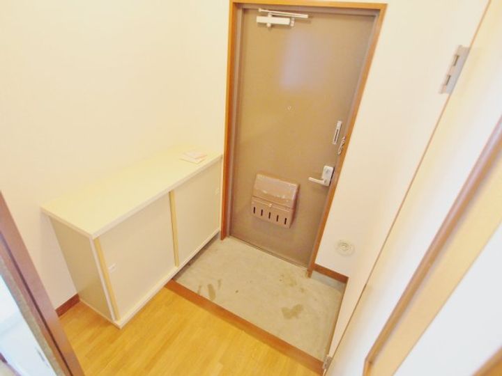 メゾン森川の玄関