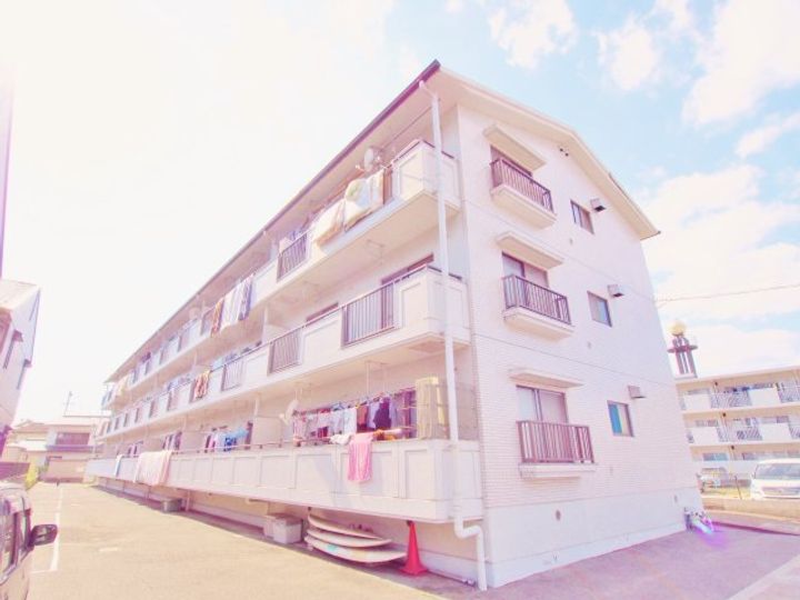 メゾン森川の外観