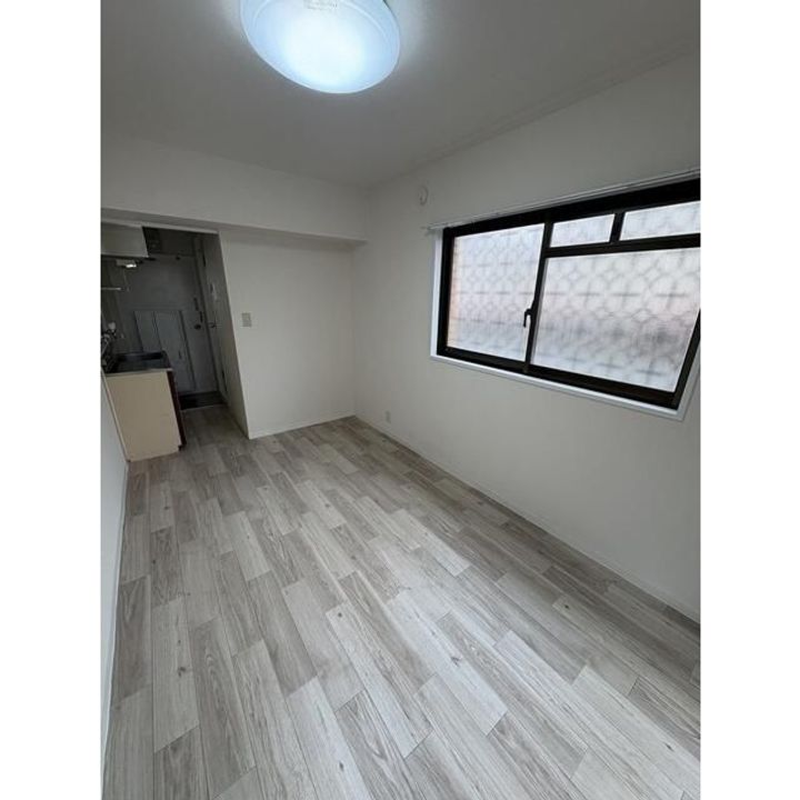 東京都世田谷区奥沢2(マンション)の賃貸物件の居間