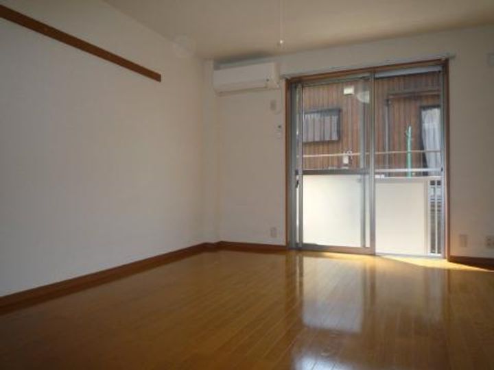 ユウェンタースの居間