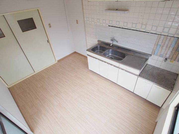 広島県安芸郡熊野町平谷1(一戸建)の賃貸物件の居間