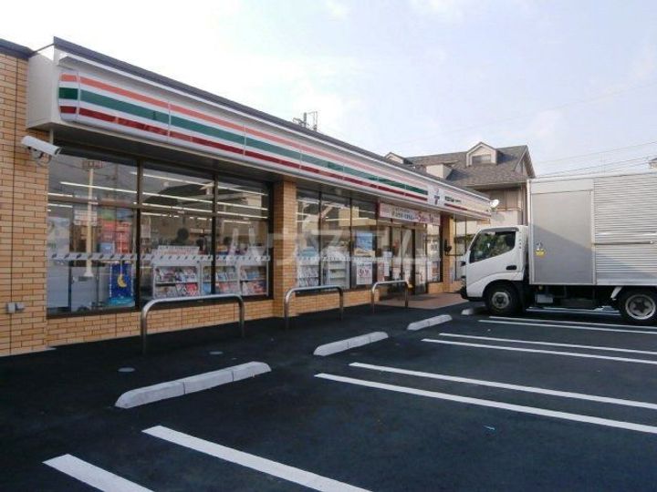 東京都狛江市中和泉5(一戸建)の賃貸物件の周辺