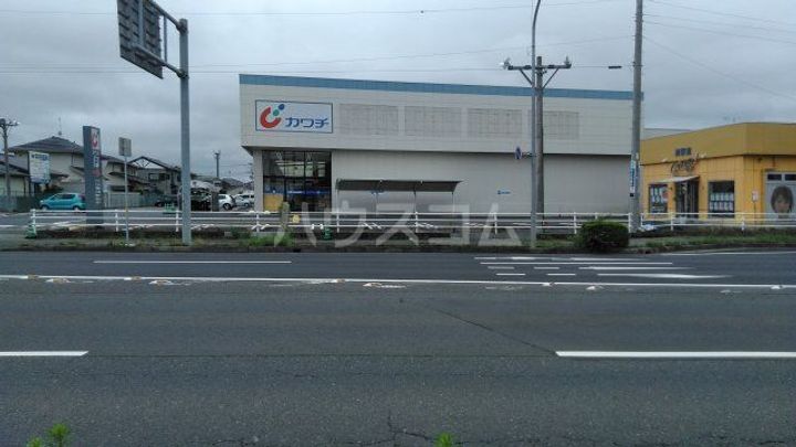 レオパレスアザレアの周辺