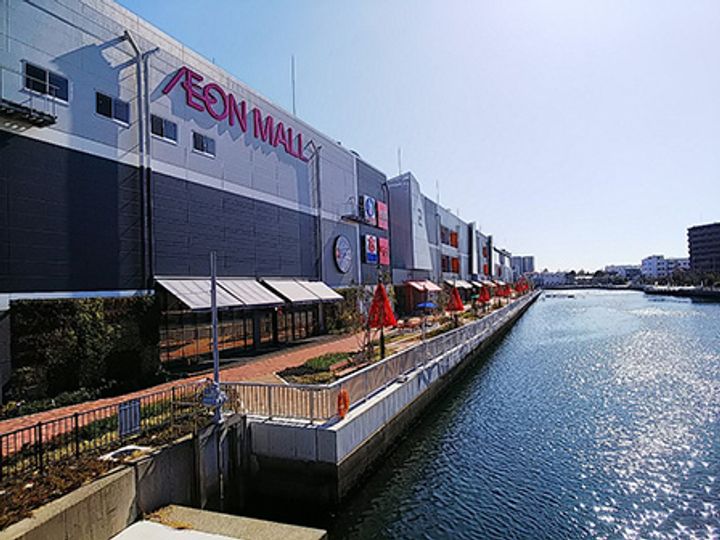 URキャナルタウンウェストの周辺