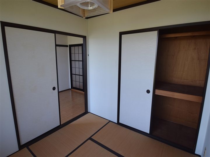 黒川アパートの内装