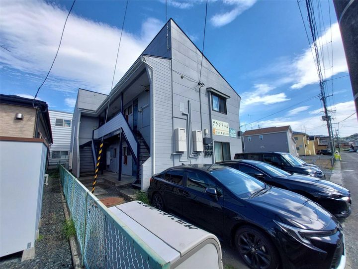 グランドールの外観