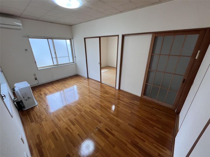 グランドールの居間