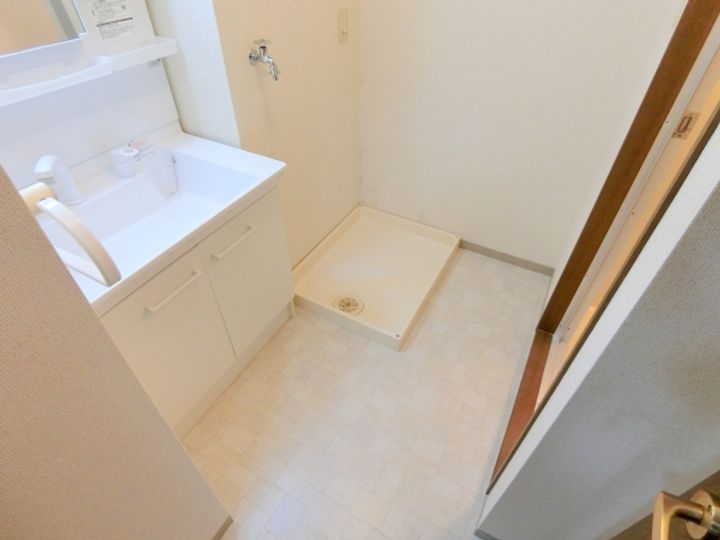 ラ・クレール新原の内装