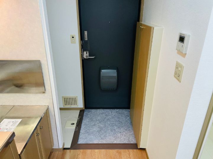 スバルの玄関