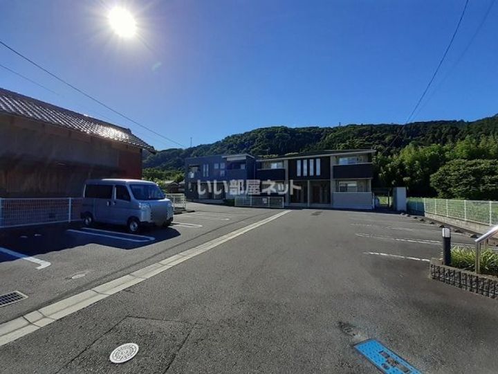 三重県名張市朝日町(アパート)の賃貸物件の地図