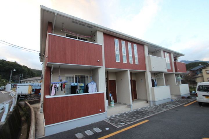 ラピスラズリの外観