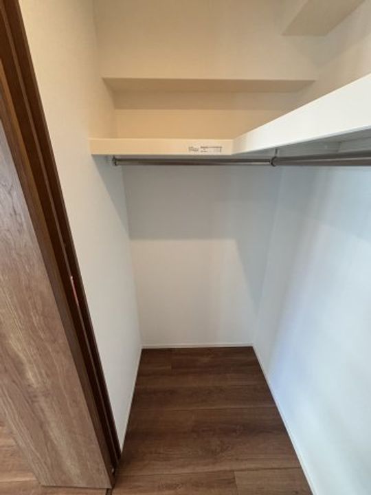 LAZO内久宝寺の内装