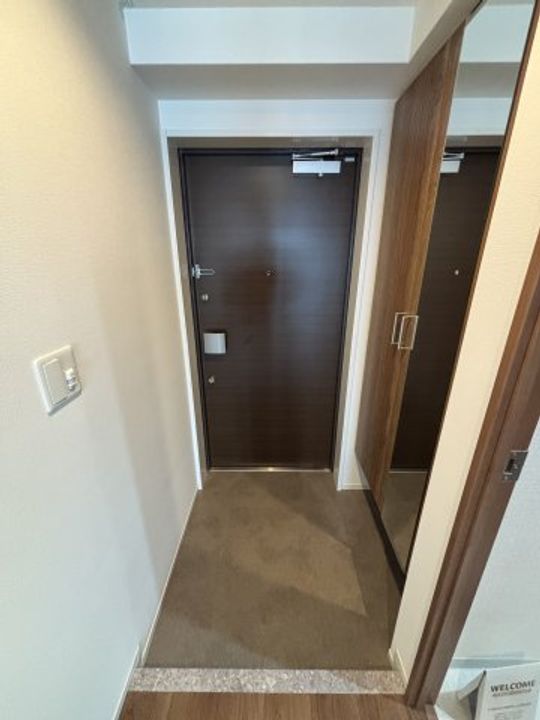 LAZO内久宝寺の玄関