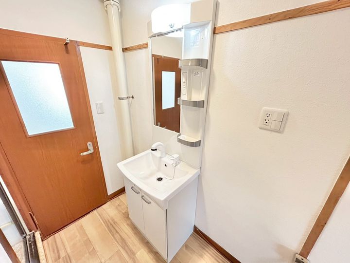 六ツ川台団地2街区8号棟の内装