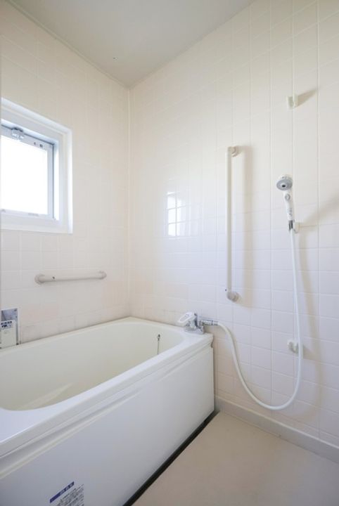 UR鶴山台の風呂