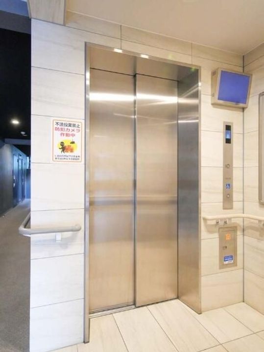 東京都中野区中央3(マンション)の賃貸物件の地図