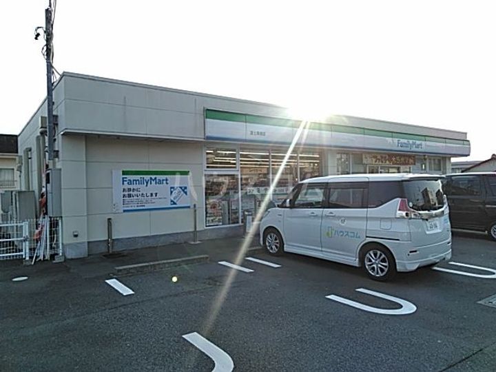 レオパレス響の周辺