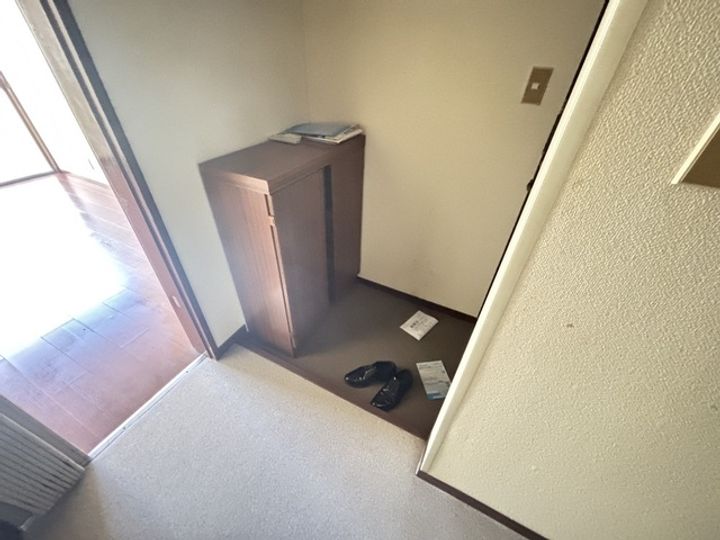 ハビタASOの玄関