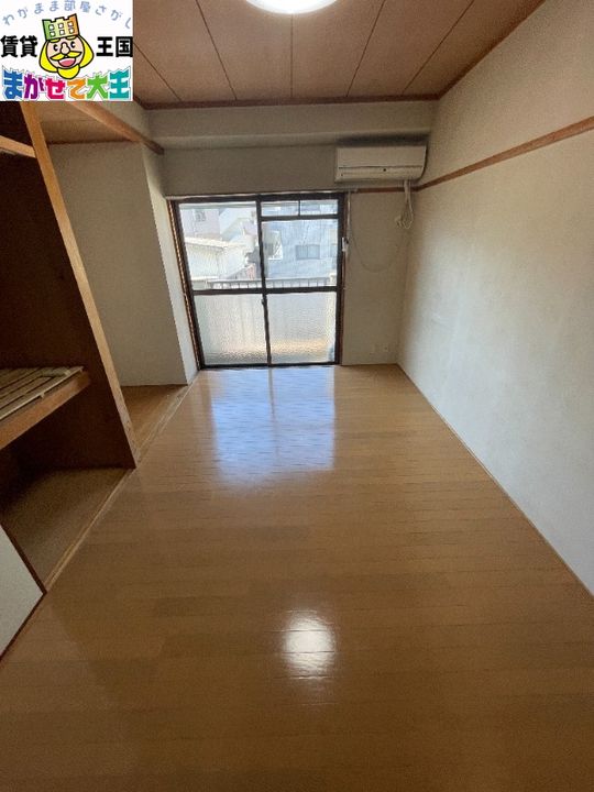 長崎県長崎市大橋町(マンション)の賃貸物件の居間