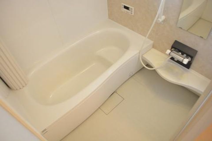 SALZ(ザルツ)の風呂