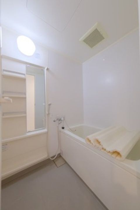 リナーシタ住吉の風呂