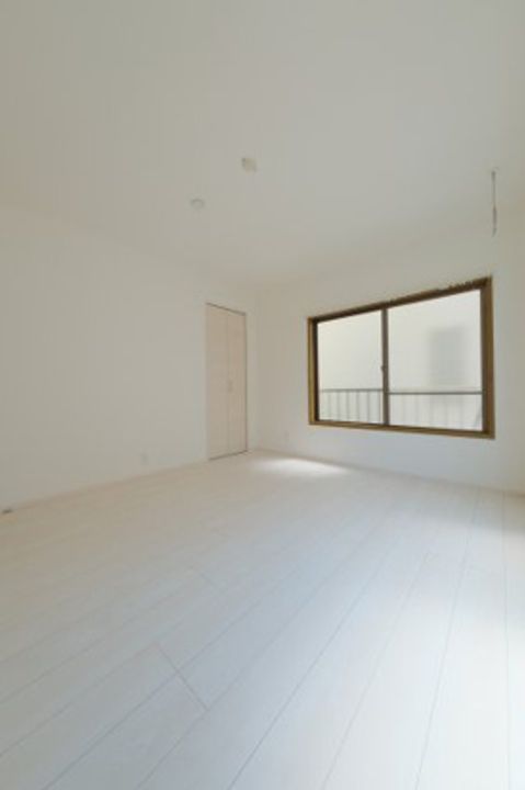 リナーシタ住吉の居間