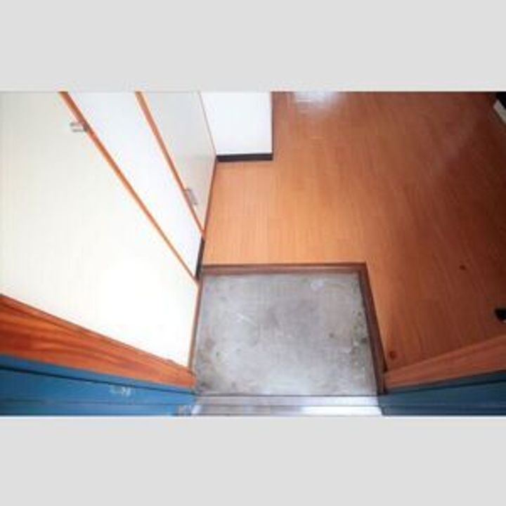 千葉県千葉市中央区道場北1(アパート)の賃貸物件の玄関