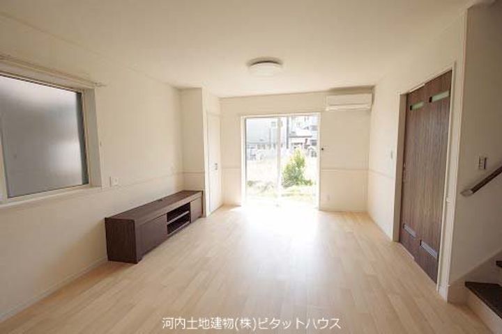 栃木県宇都宮市陽東1(一戸建)の賃貸物件の居間