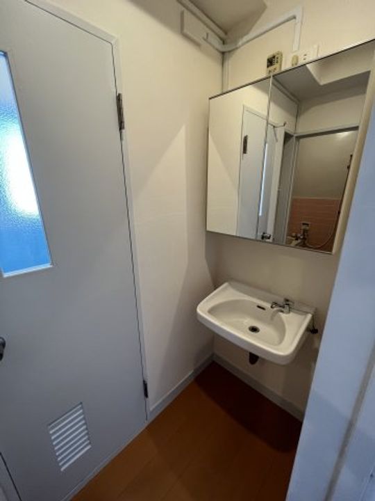 第三長門ビルの内装