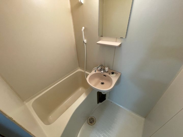 弐分方アパートの風呂
