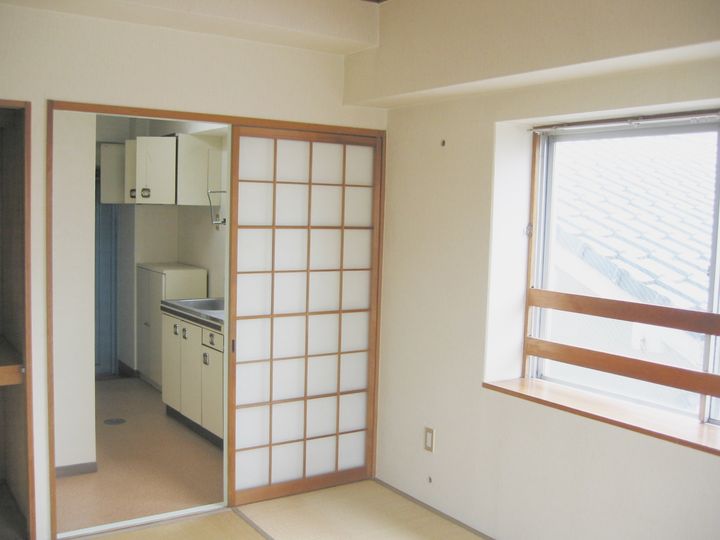 鹿児島県鹿児島市柳町(マンション)の賃貸物件の居間