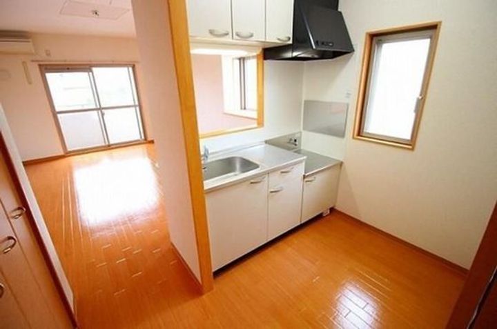 ラフィネ西之町のキッチン