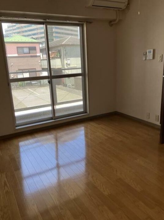 神奈川県横浜市保土ヶ谷区神戸町(マンション)の賃貸物件の居間