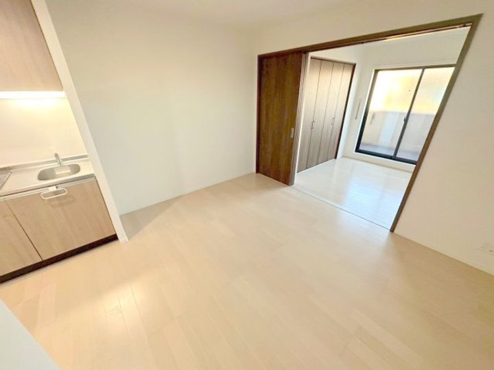 H-Maison大蓮南IIの居間