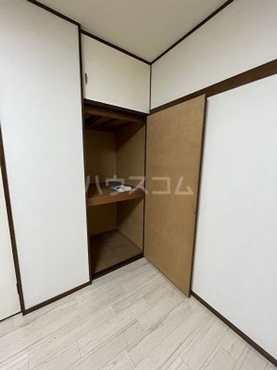 シティハイツ嵯峨野の内装